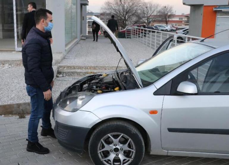 İkinci el otomobil aldı, hayatının şokunu yaşadı Aracın yarısı...