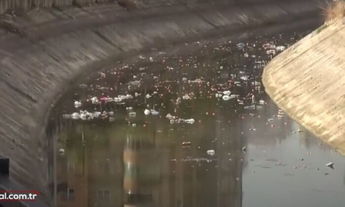 Adana’da sulama kanalları çöplüğe döndü