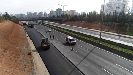Türkmenbaşı Bulvarı otoban bağlantılarında yoğun çalışma