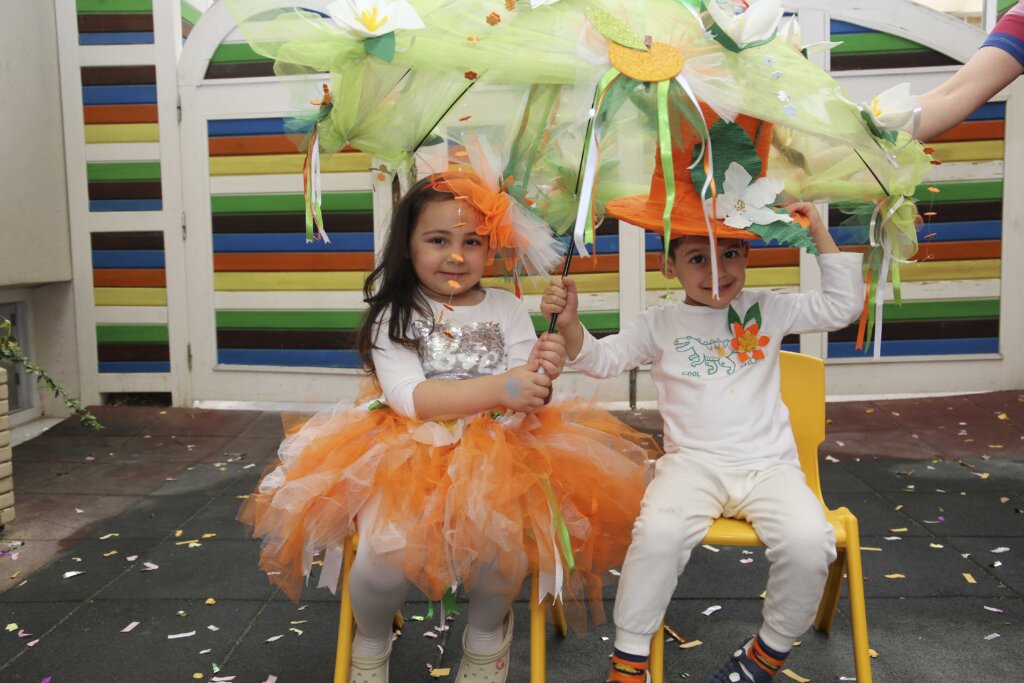 Kreşte Portakal Çiçeği Karnavalı