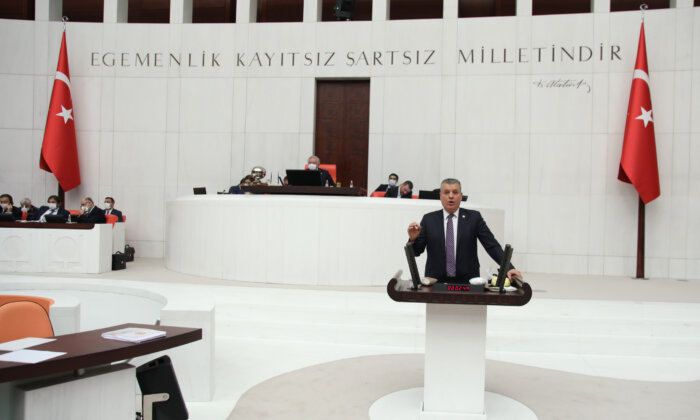 Barut: 2022 senesi sağlık, huzur ve mutluluk getirsin