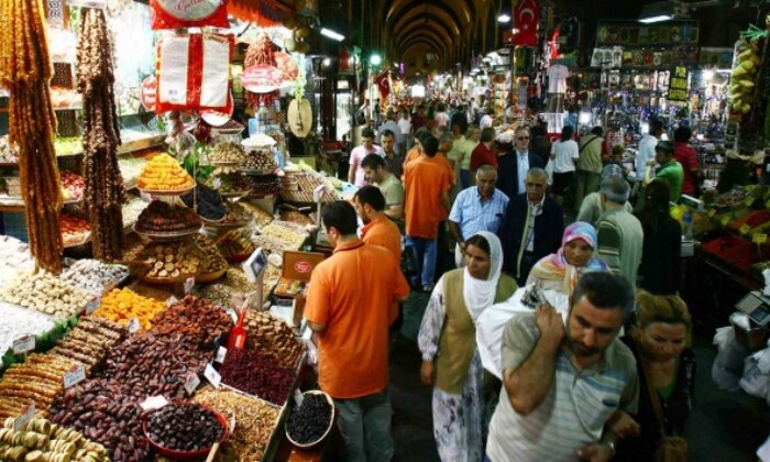 Ramazan ayı girerken esnafı sevindirin! / Editör’den