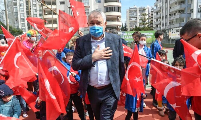 Zeydan Karalar: Şehitlerimize olan borcumuzu ne yaparsak yapalım ödeyemeyiz