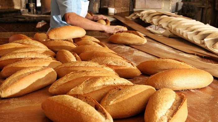 Adana’da ekmeğe yüzde 33,3 zam geldi