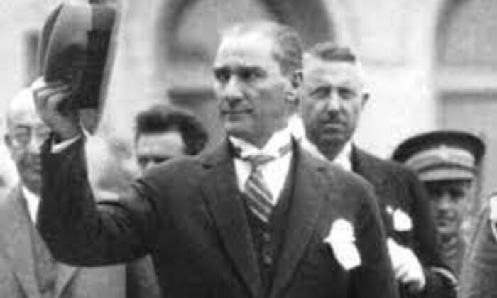 Atatürk’ün müfredata konulmasını istediği kitap: Beyaz Zambaklar Ülkesinde