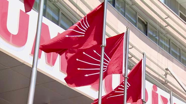 Seyhan ve Çukurova Belediyesi’ne operasyon!