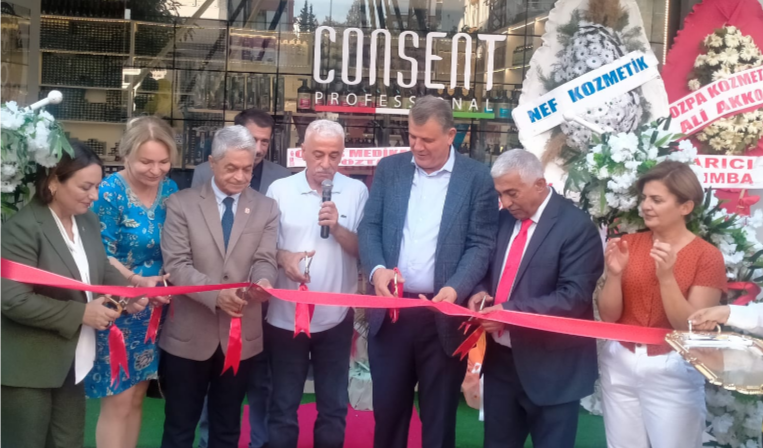 Consent Kozmetik Mağazası açıldı