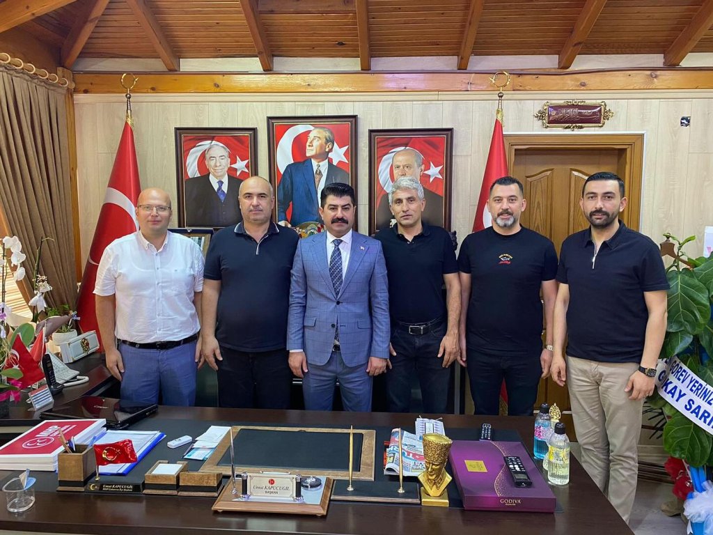Milli Emlak müdüründen MHP Çukurova İlçe Teşkilatı’na ziyaret
