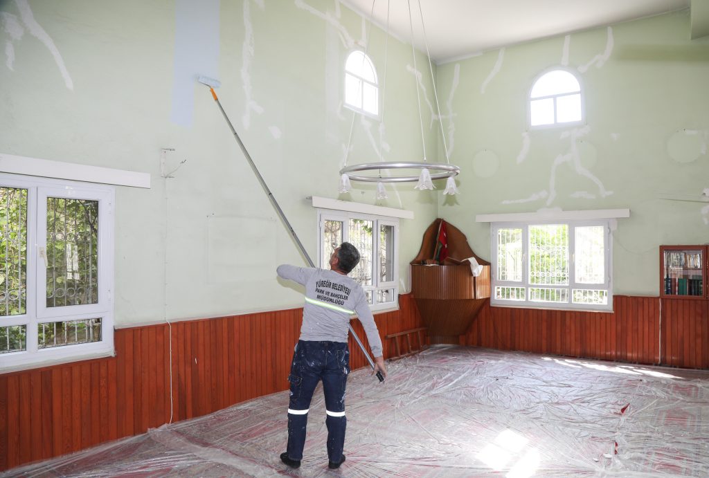 Esadiye Camisi’nde bakım ve onarım çalışmaları devam ediyor