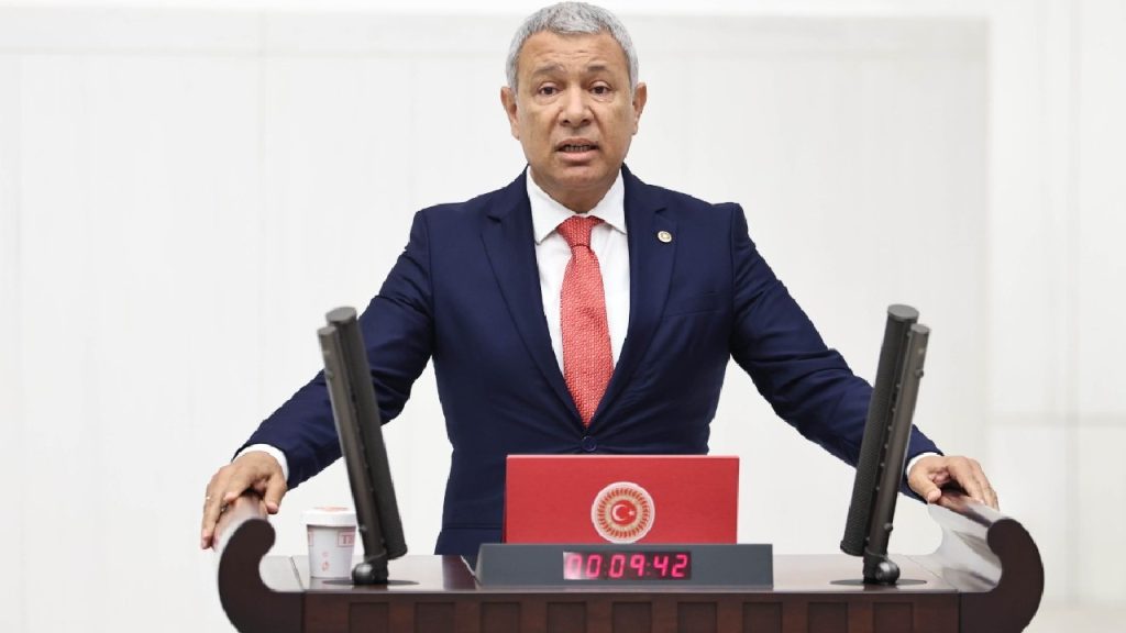 CHP Milletvekili Orhan Sümer: “Dayanışmayı büyütmeli, umudu yeşertmeliyiz”