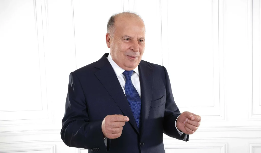 Başkan Ali Demirçalı, Türkiye’nin En Başarılı İlçe Belediye Başkanları arasında yer aldı