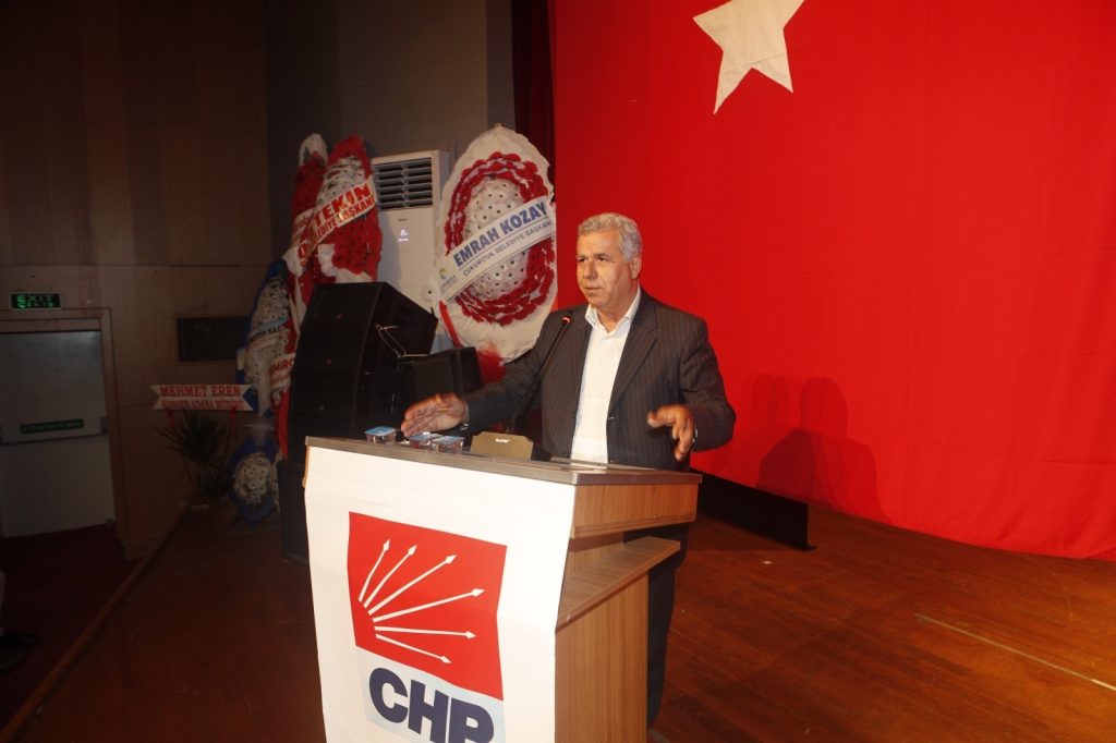 CHP Seyhan’da delegelerden yükselen ses: Süleyman Yalçın