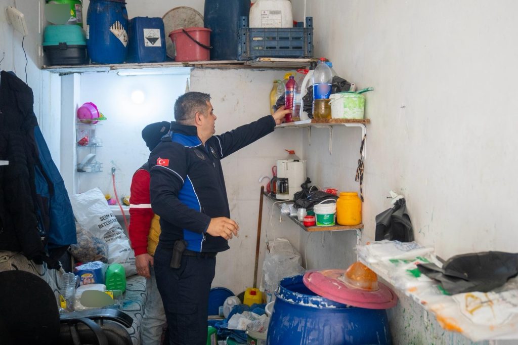 Çakma şampuan ve deterjan üretimhanesi!