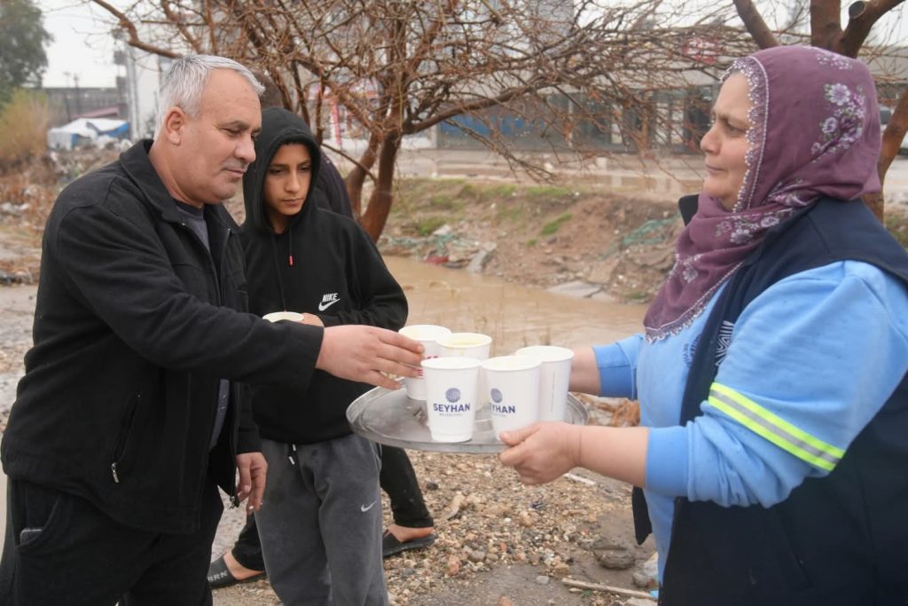 Seyhan Belediyesi’nden yağış mağdurlarına destek eli