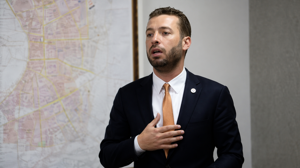 Ceyhan siyasetinde Aydar gelişmesi gündemde: Siyaset yasağı iddiası dikkat çekti