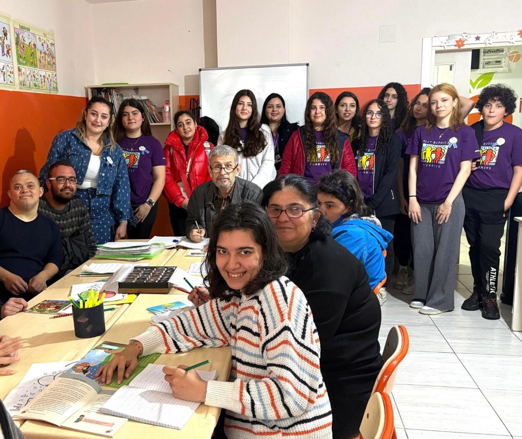 “Gündoğdu Best Buddies Projesi ile yanınızdayız”