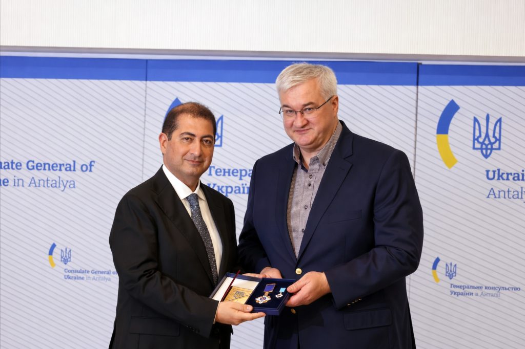 Ömer Faruk Sakarya’ya, Ukrayna’dan Yüksek Devlet Nişanı