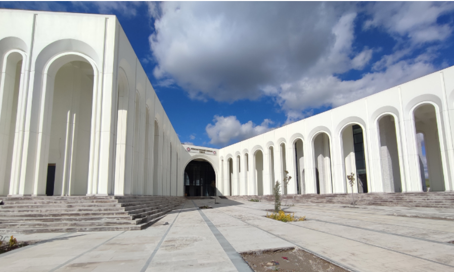 Horasan Erenleri Dergahı Cemevi açılış için gün sayıyor