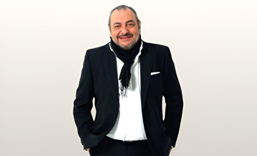 Reha Muhtar hayatını kaybetti