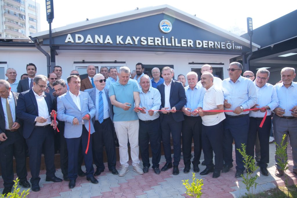 Adana Kayserililer Derneği yeni hizmet binasını törenle açtı