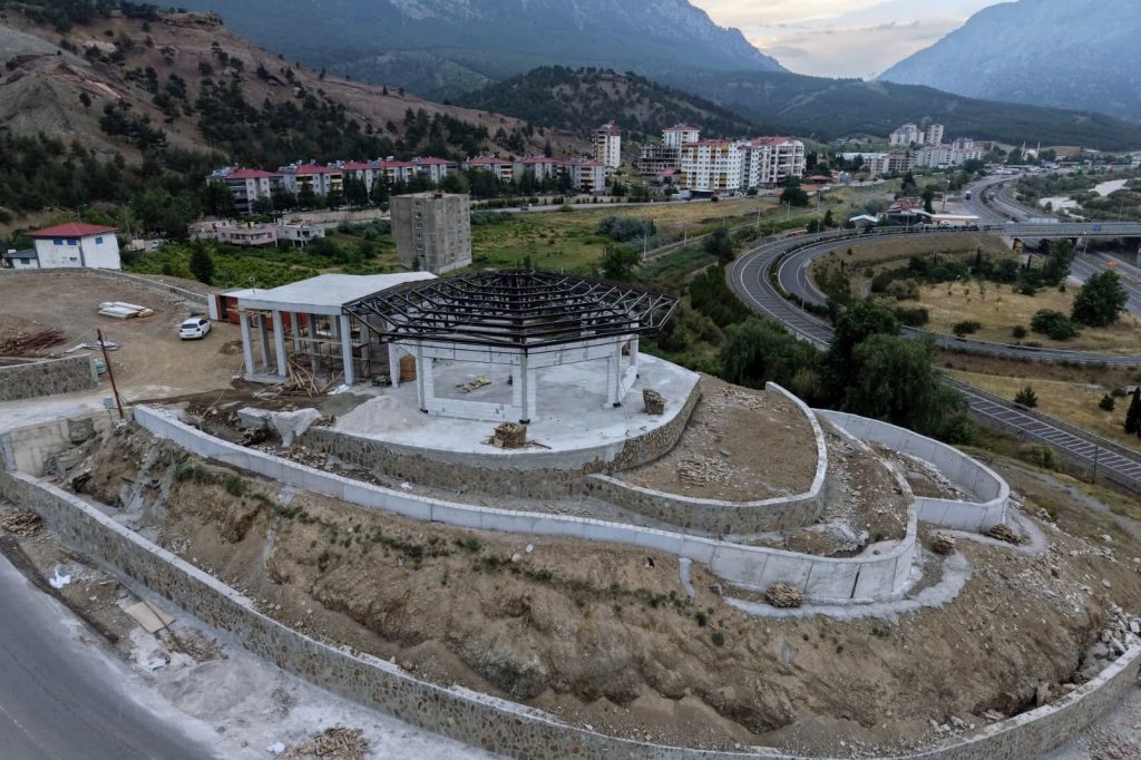 Pozantı’da “Üretken Belediyecilik” eserleri yükselmeye devam ediyor!