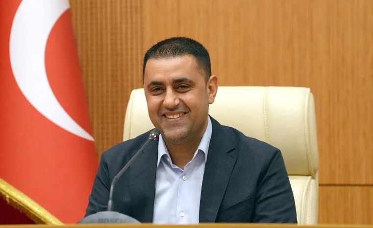 Çukurova Belediyesi, işçilere 75 bin  lira ödeme yaptı!