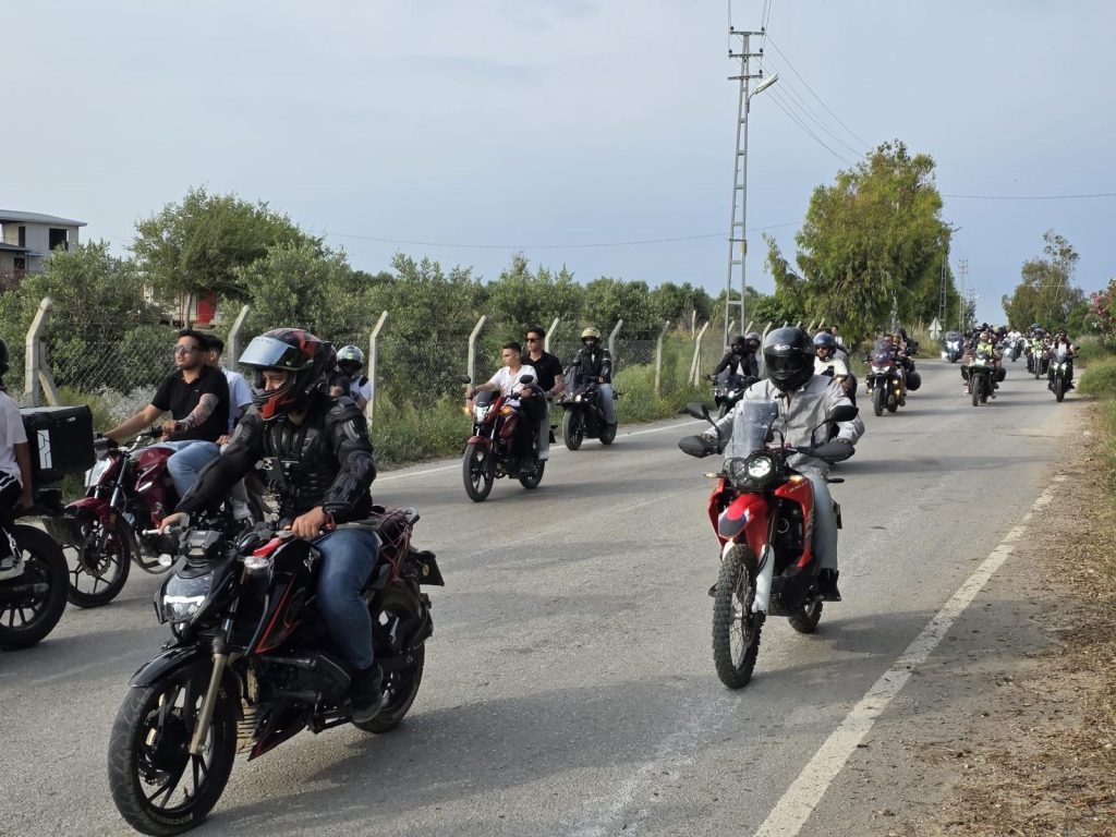 Yumurtalık, Türkiye’nin dört bir yanından gelen motosiklet tutkunlarını ağırladı