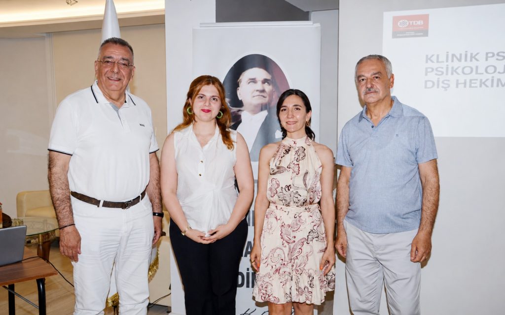 Diş Hekimliğinde yeni dönem: Adana’da “Psikolojik Yaklaşım” paneli düzenlendi