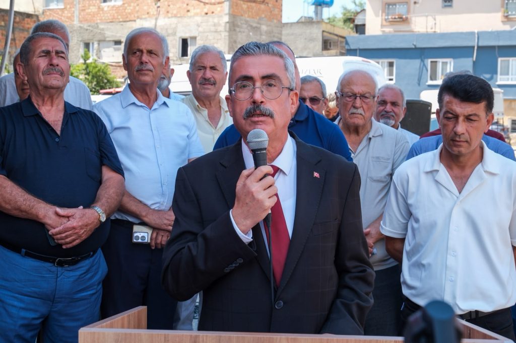 Karataş Belediye Başkanı Karataş: Borç değil hizmet üretiyoruz
