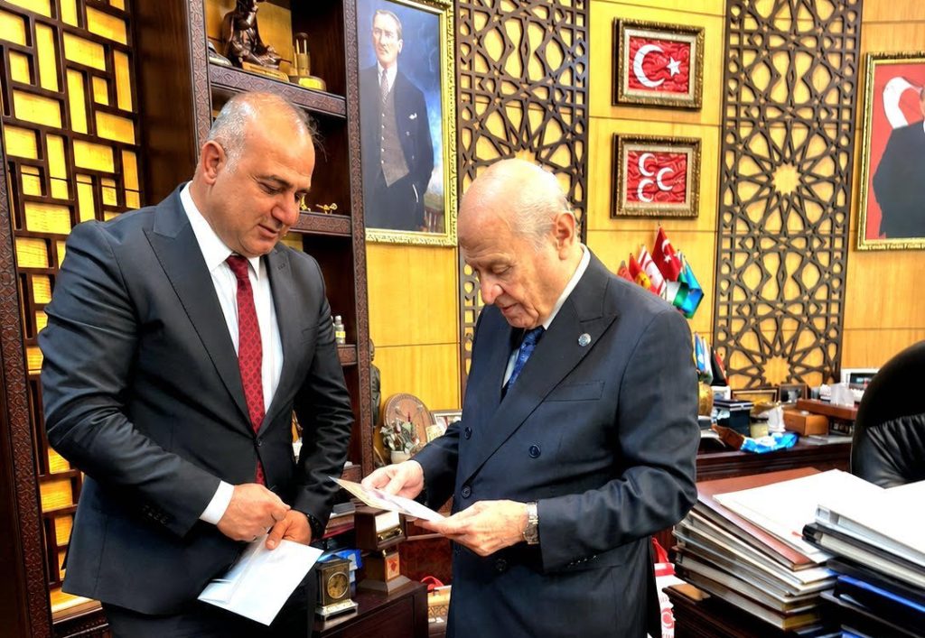 MHP Adana’da kongre heyecanı: Yıldırım’dan Ülkücü camiaya davet