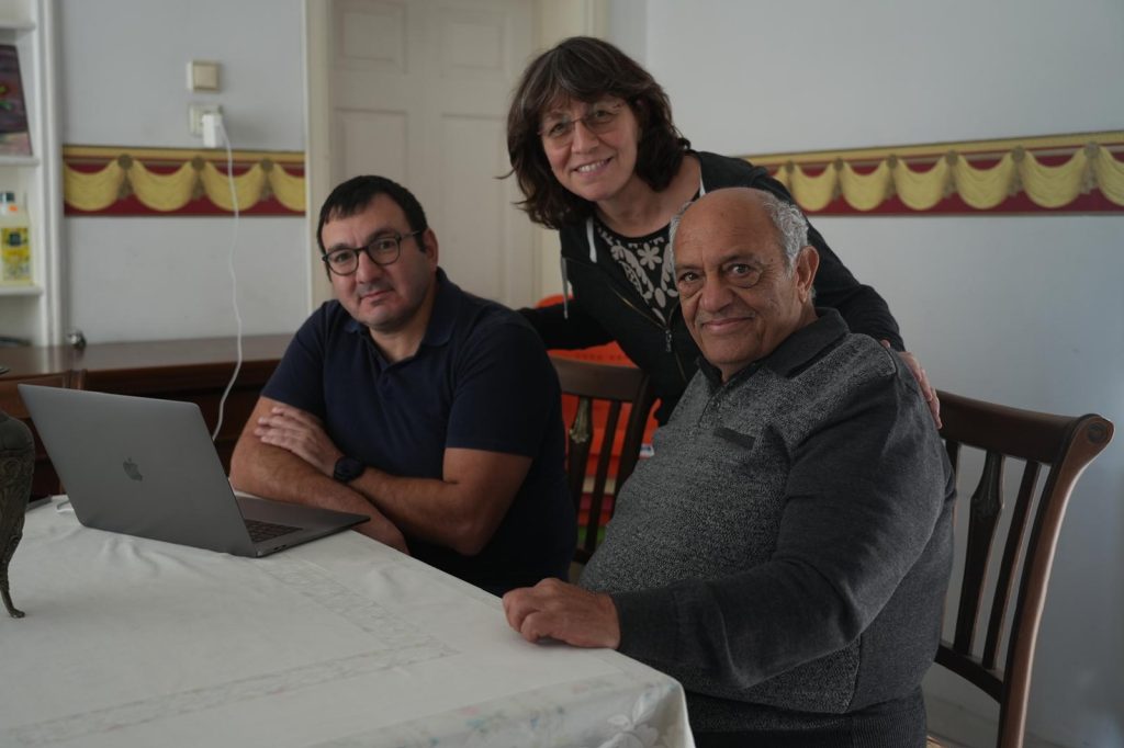 Manş Fatihi Adanalı Erdal Acet’in 50 yıllık rekoru kitap oldu