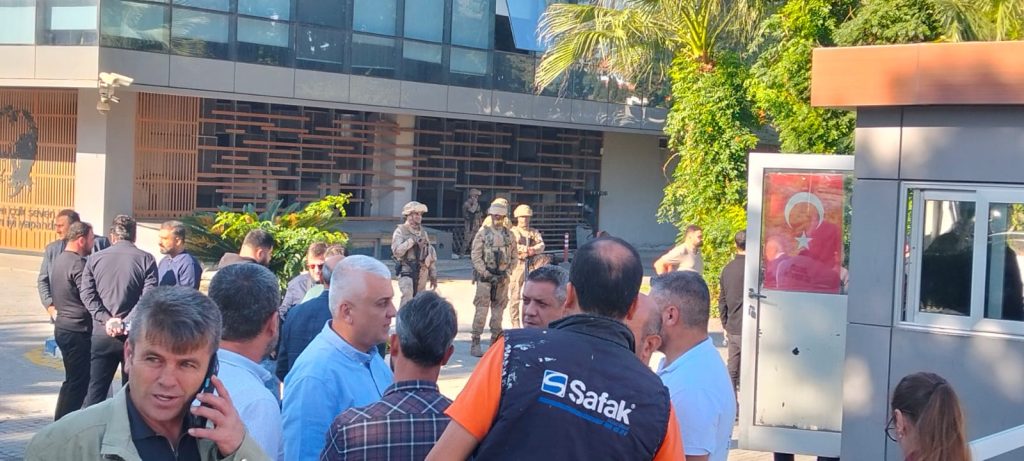 Adana’da Çukurova Belediyesi’ne operasyon: Başkanlar ve üst düzey yöneticiler gözaltında