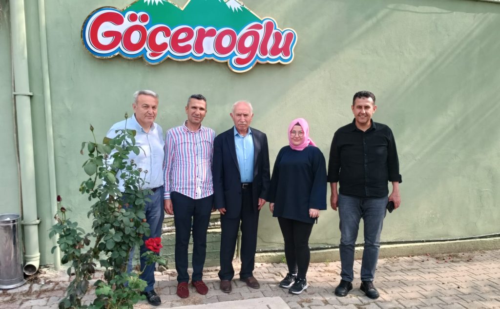 AK Parti Eski Milletvekili Küçükaydın’dan Kozan Ticaret Odası’na “hayırlı olsun” ziyareti